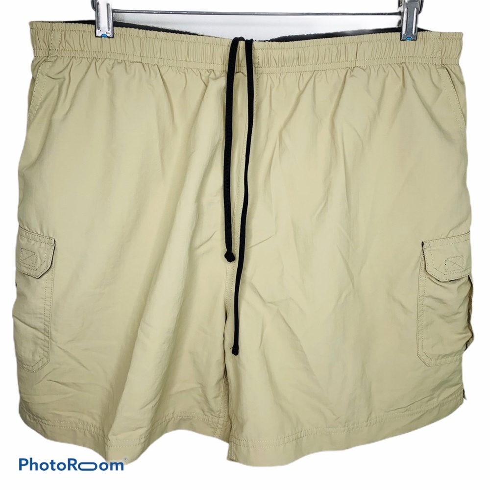 L.L. Bean OXR 42 Tan Mesh Lined Cargo Board Shorts